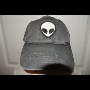 Brandy Melville alien hat
